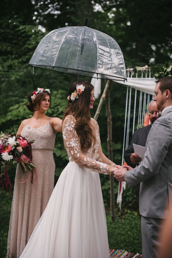this-couple-diyed-the-heck-out-of-their-dream-wedding-at-mounds-state-park-43