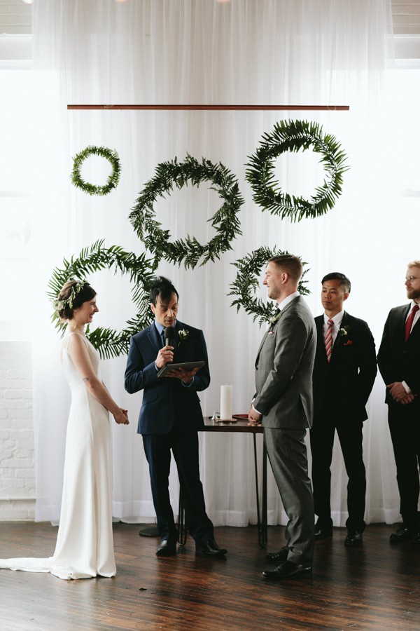 this-reading-art-works-wedding-takes-modern-minimalism-to-the-next-level-17