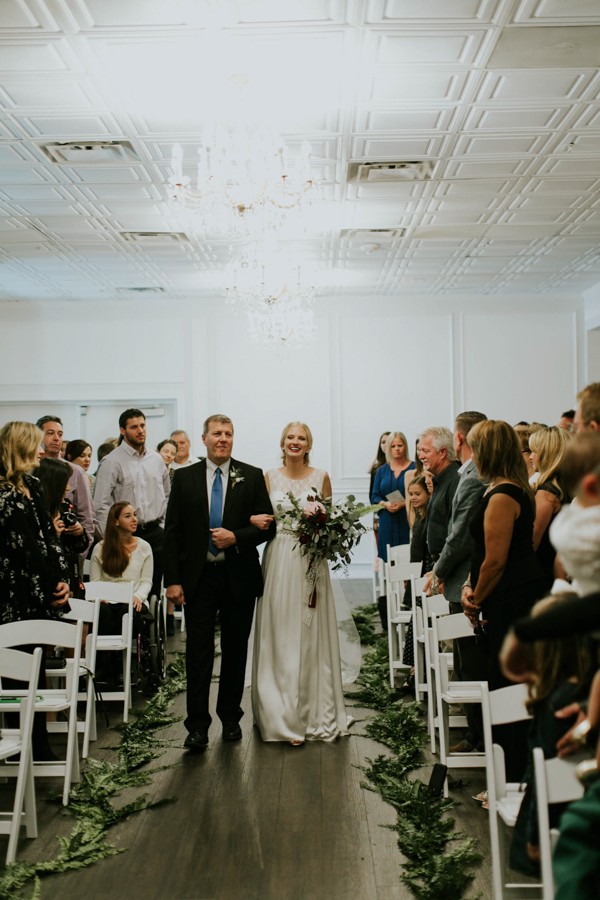 this-sarasota-wedding-at-the-devyn-perfectly-nails-relaxed-elegance-24