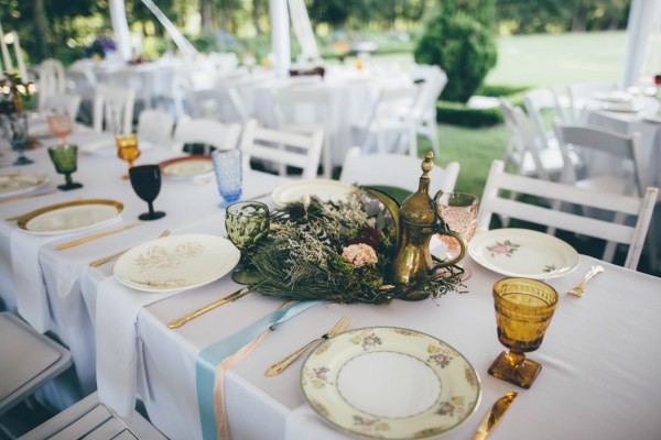 this-wedding-at-the-venue-at-tryphenas-garden-makes-antique-details-feel-totally-new-24