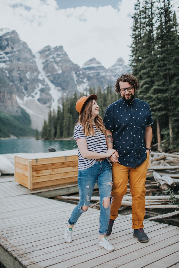 this-well-dressed-couple-in-their-banff-engagement-is-pure-eye-candy-6