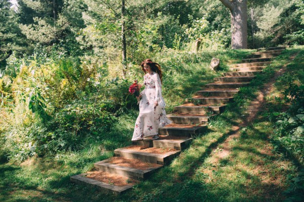 whimsical-glam-londonderry-vermont-wedding-in-the-woods-1