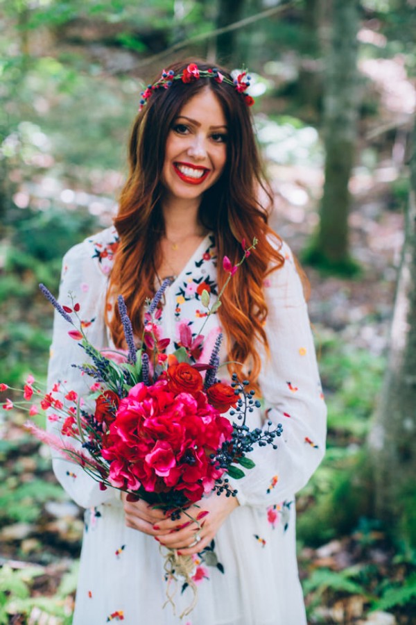 whimsical-glam-londonderry-vermont-wedding-in-the-woods-14