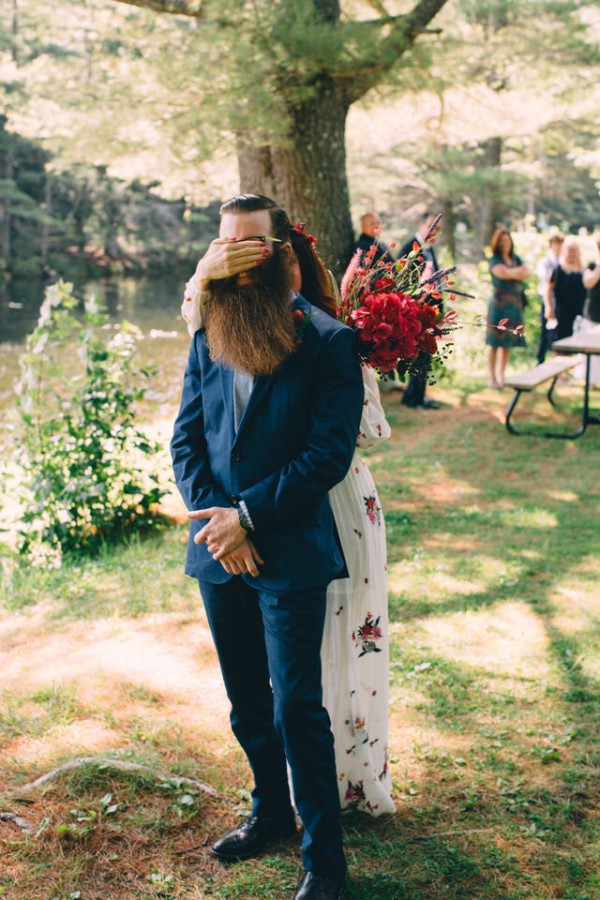 whimsical-glam-londonderry-vermont-wedding-in-the-woods-2
