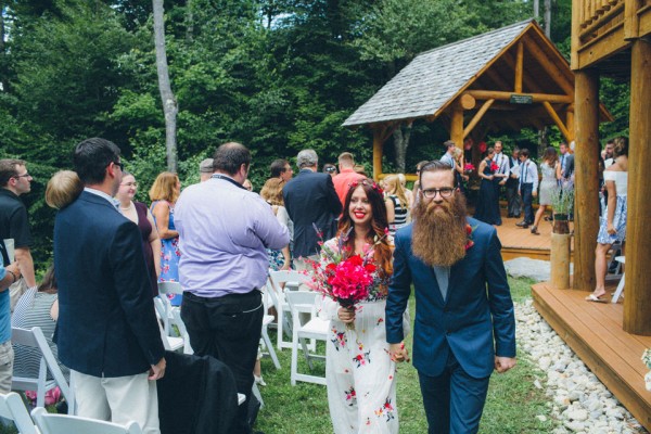 whimsical-glam-londonderry-vermont-wedding-in-the-woods-39