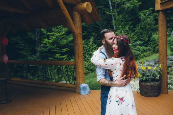 whimsical-glam-londonderry-vermont-wedding-in-the-woods-41