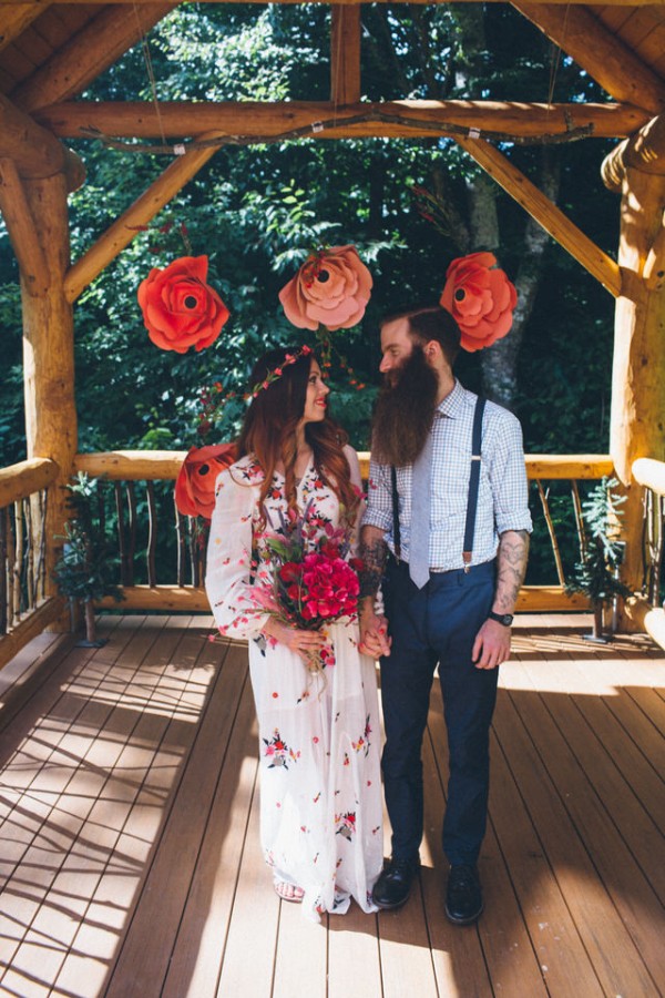 whimsical-glam-londonderry-vermont-wedding-in-the-woods-49