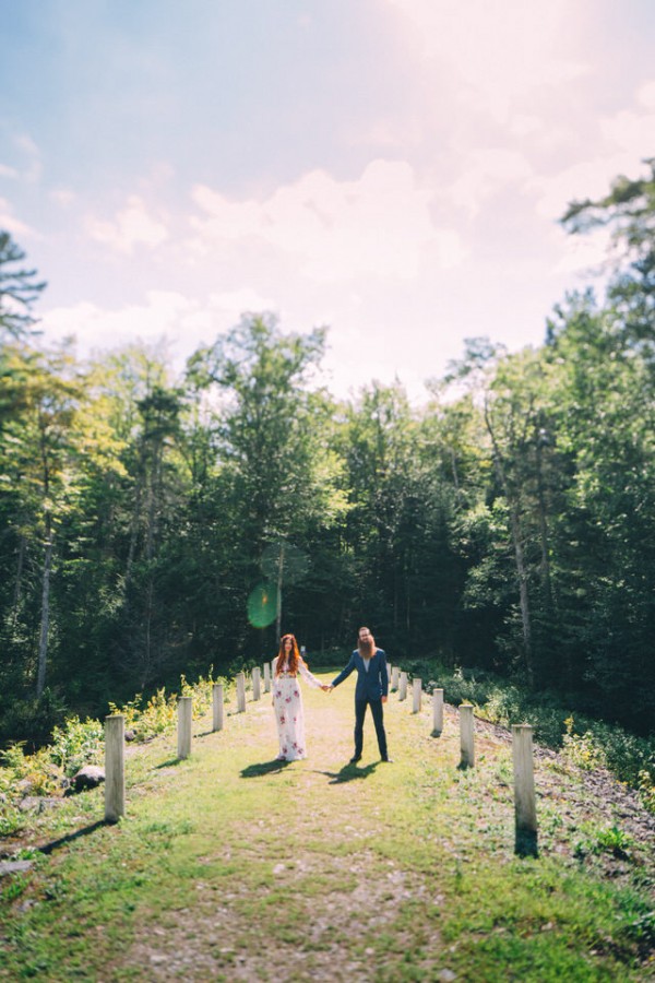 whimsical-glam-londonderry-vermont-wedding-in-the-woods-8