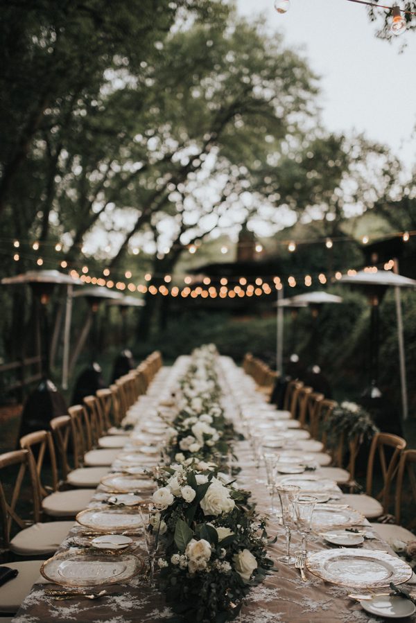 44-guests-celebrated-in-an-organic-candlelit-wedding-at-lauberge-de-sedona-36