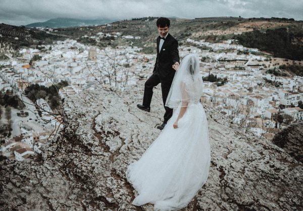 You're Not Asleep, These Spanish Wedding Portraits Are Just That Dreamy Tu Nguyen Wedding Photography-2