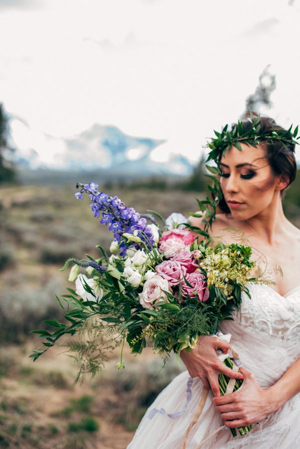 brunch-lovers-this-picnic-elopement-in-the-sawtooth-mountains-is-for-you-1