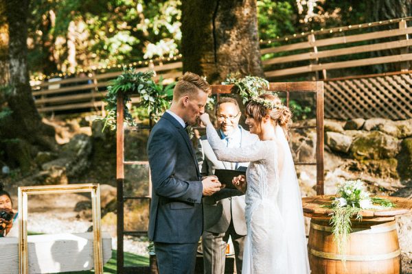 earthy-california-forest-wedding-at-saratoga-springs-22