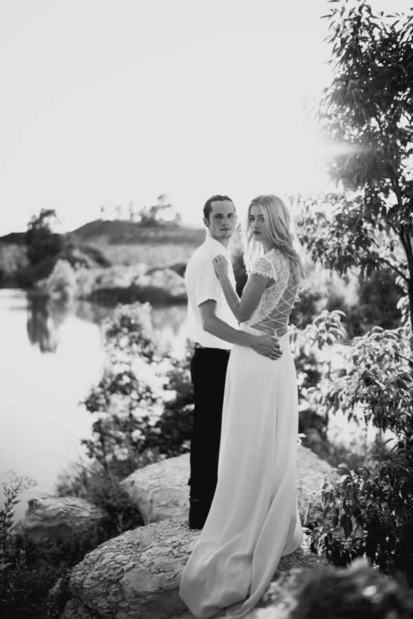 elopement-inspiration-for-two-wild-souls-in-love-12