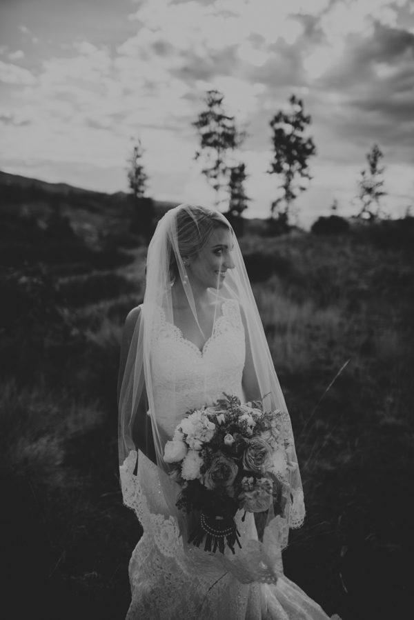 find-your-rustic-diy-inspiration-in-this-kelowna-mountain-wedding-26