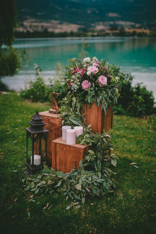 find-your-rustic-diy-inspiration-in-this-kelowna-mountain-wedding-8