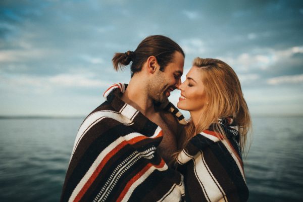 from-the-cabin-to-the-dock-this-pigeon-lake-engagement-is-both-cozy-and-hot-26