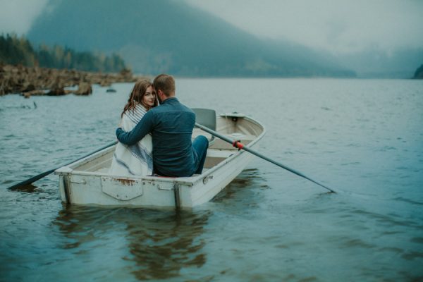smoke-bombs-boat-two-made-jones-lake-engagement-unbelievably-romantic-9