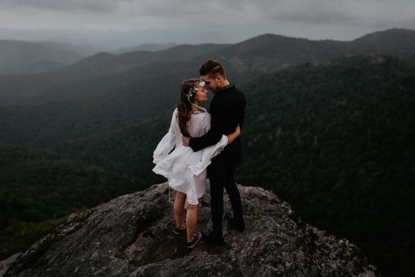 this-epic-blue-ridge-parkway-engagement-will-take-your-breath-away-28