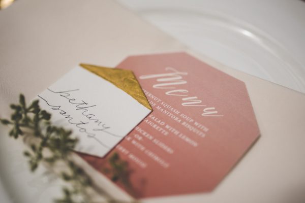 this-wedding-inspiration-proves-that-gold-blush-and-red-is-the-most-romantic-color-palette-2
