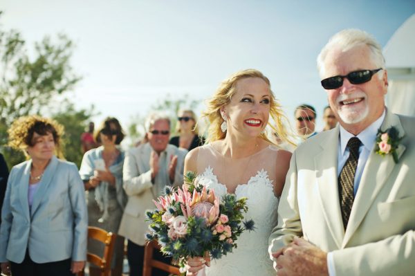 we-love-the-reason-why-this-couple-chose-santorini-for-their-destination-wedding-39