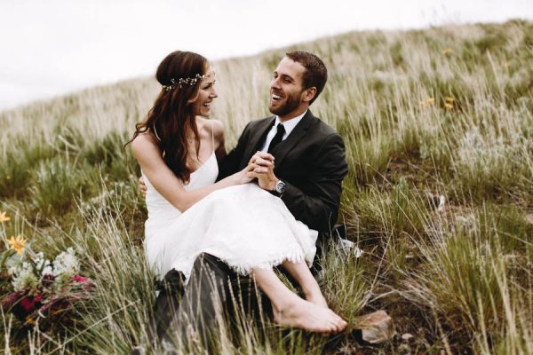 this-couple-took-a-romantic-mountain-hike-before-their-meridell-park-wedding-anni-graham-photography-30