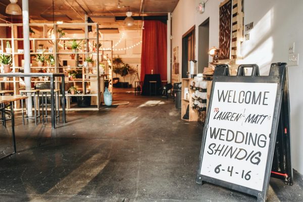 creative-somerville-massachusetts-wedding-at-warehouse-xi-33