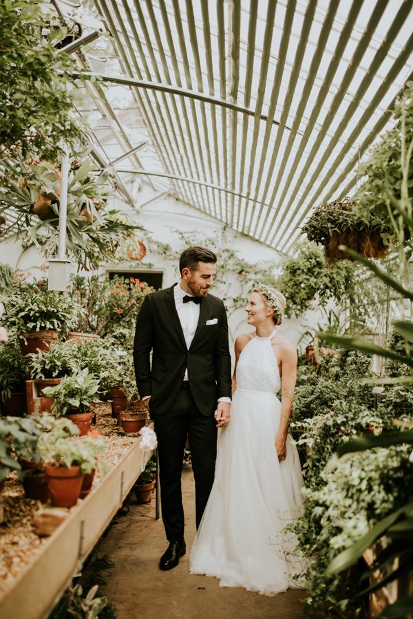 gorgeous-georgia-greenhouse-wedding-inspiration-at-hills-and-dales-estate-1