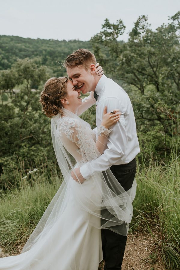 this-couple-made-their-own-traditions-in-their-whitewater-state-park-wedding-9