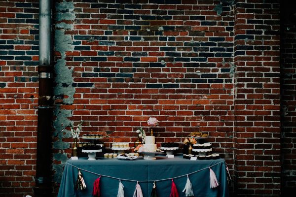 this-quirky-graphic-designer-wedding-is-styled-to-the-nines-38