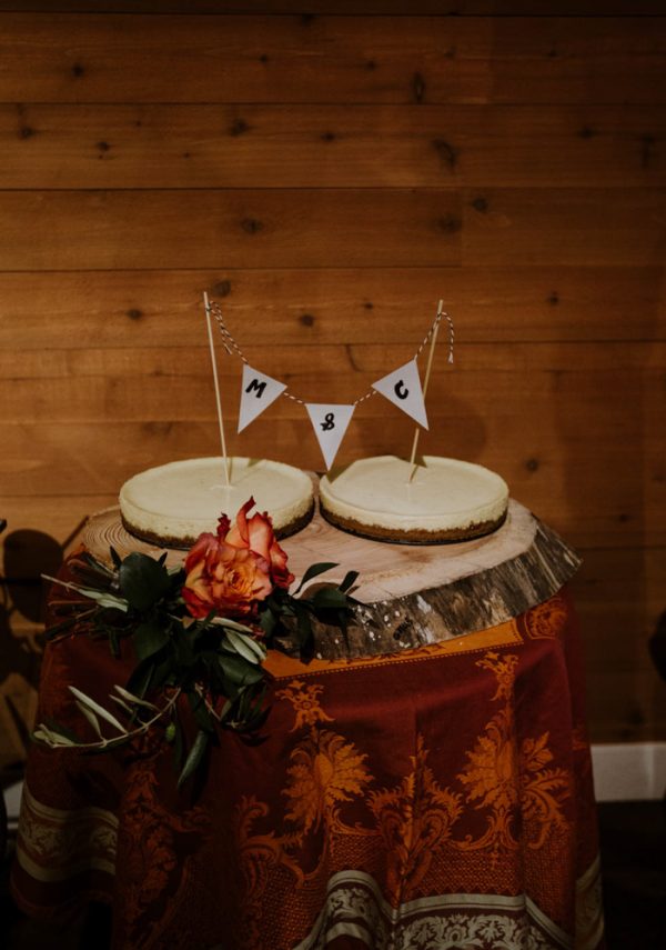 cozy-alaska-wedding-at-the-historic-skagway-inn-40