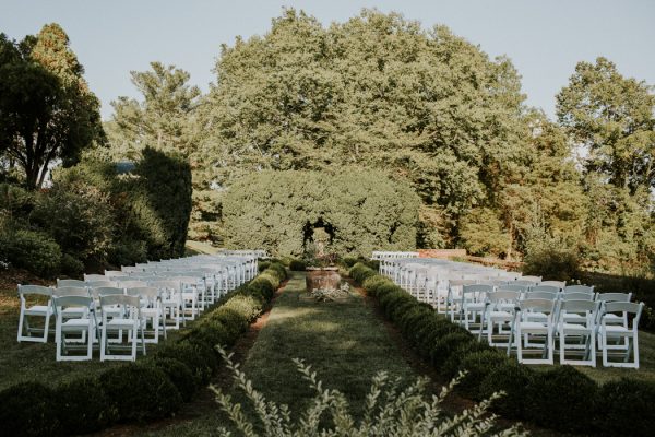 minimalist-and-budget-friendly-wedding-at-oatlands-historic-house-and-gardens-19