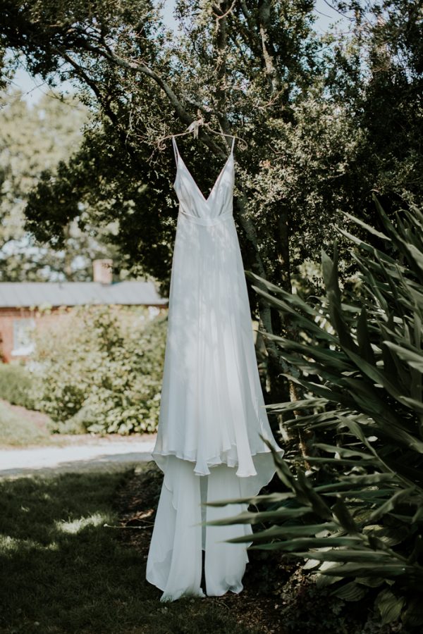 minimalist-and-budget-friendly-wedding-at-oatlands-historic-house-and-gardens-5