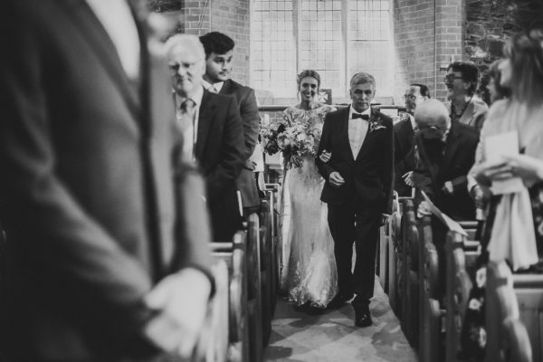 sweet-and-sparkly-leicestershire-wedding-at-the-old-stables-13
