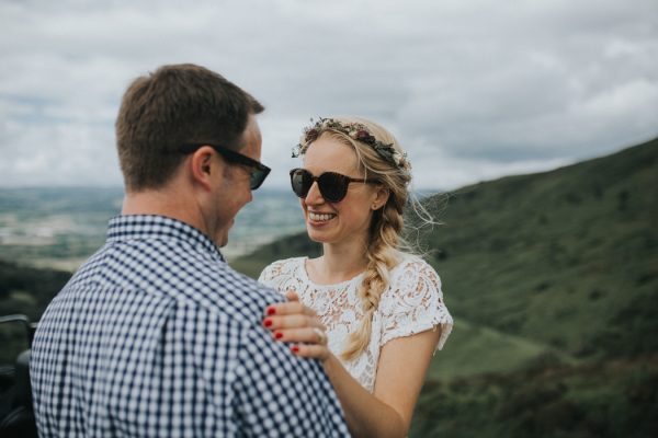 these-newlyweds-took-a-romantic-drive-through-moel-famau-24-hours-after-saying-i-do-19