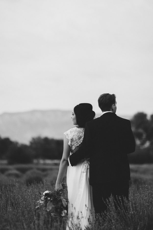 this-albuquerque-wedding-took-cues-from-the-natural-beauty-of-historic-los-poblanos-1