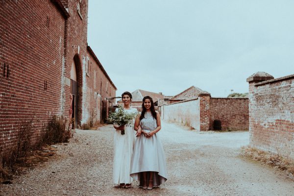 this-couple-put-a-natural-spin-on-their-sledmere-house-barn-wedding-11