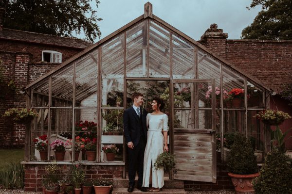 this-couple-put-a-natural-spin-on-their-sledmere-house-barn-wedding-23