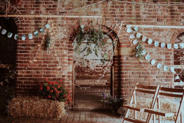 this-couple-put-a-natural-spin-on-their-sledmere-house-barn-wedding-9