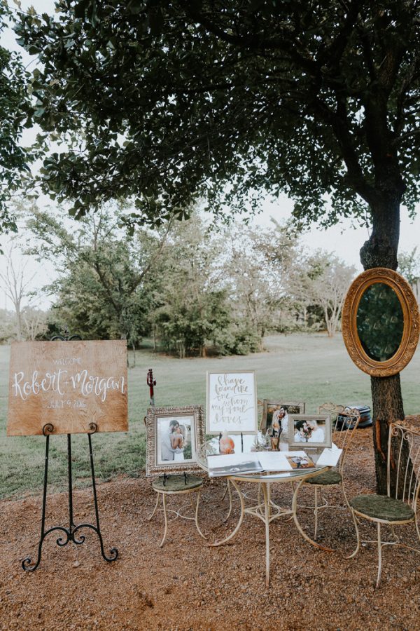 this-fall-wedding-at-southwind-hills-seamlessly-blends-bold-and-soft-styles-18