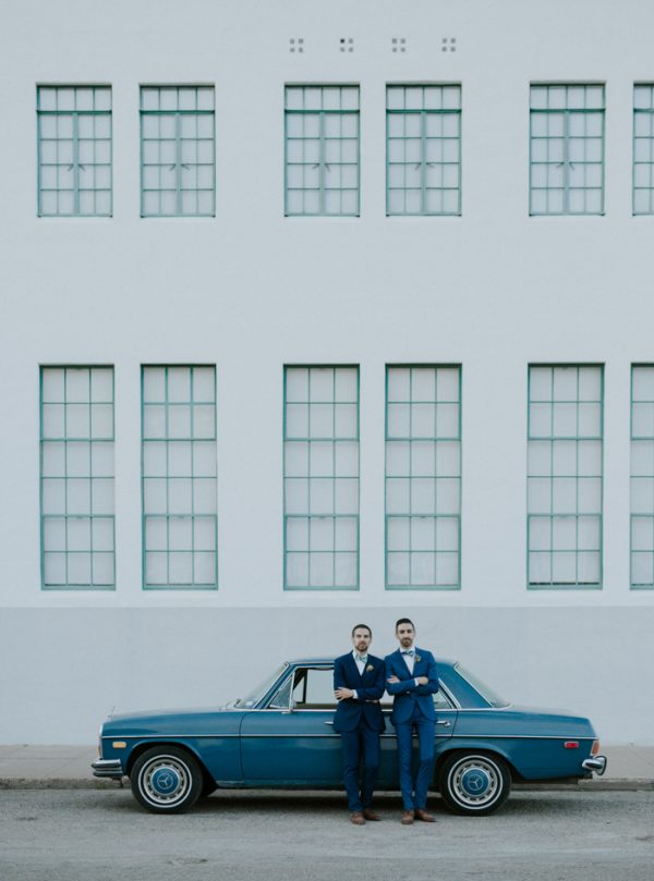 this-gorgeous-marfa-wedding-captures-the-magic-of-west-texas-36