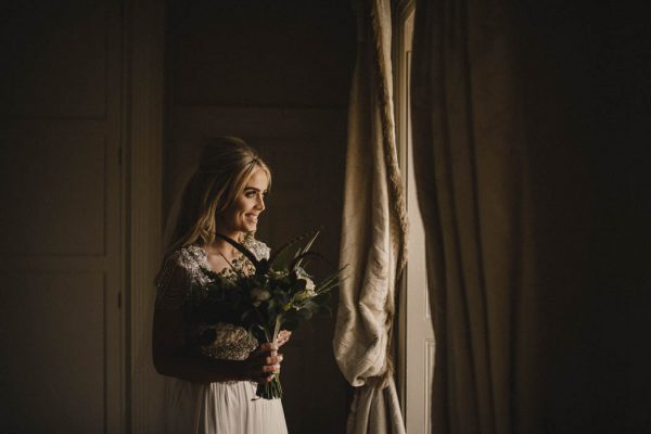 an-irish-wedding-at-tankardstown-house-with-boho-elegance-and-an-anna-campbell-gown-tomasz-kornas-12