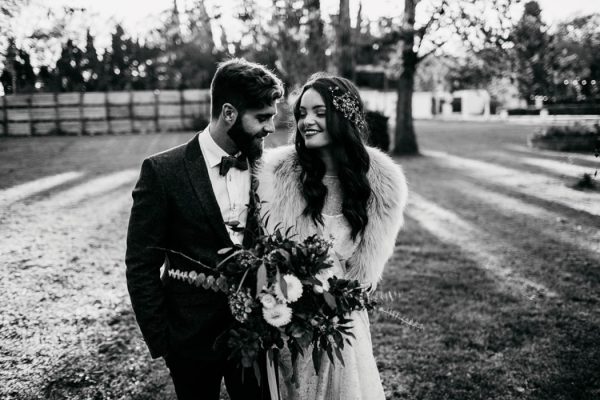 ethereal-and-dark-winter-wedding-inspiration-fresh-and-wood-34