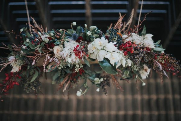 get-your-moody-color-palette-inspiration-from-this-late-fall-wedding-shoot-lindsay-nickel-photography-26