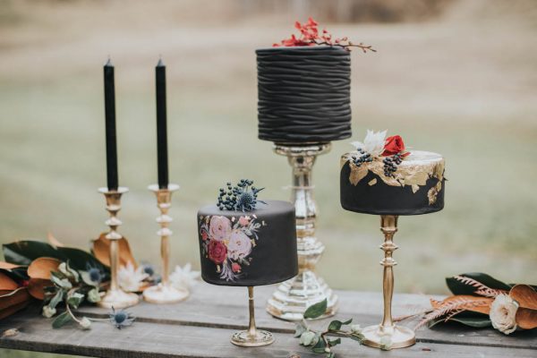 get-your-moody-color-palette-inspiration-from-this-late-fall-wedding-shoot-lindsay-nickel-photography-8