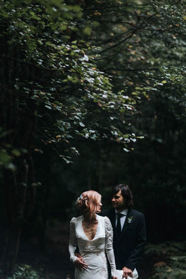minimalist-botanical-wedding-in-a-london-backyard-miss-gen-photography-26