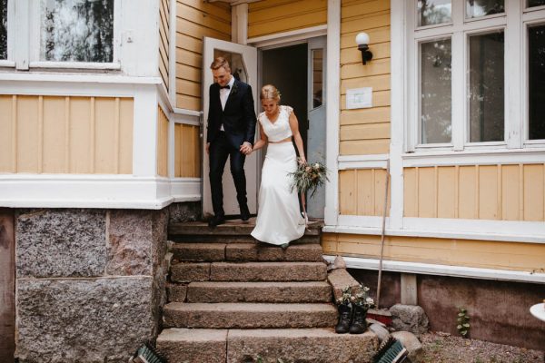 naturally-beautiful-waterfront-wedding-in-finland-patrick-karkkolainen-47