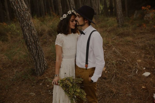 rural-spanish-elopement-in-the-woods-oscar-castro-27