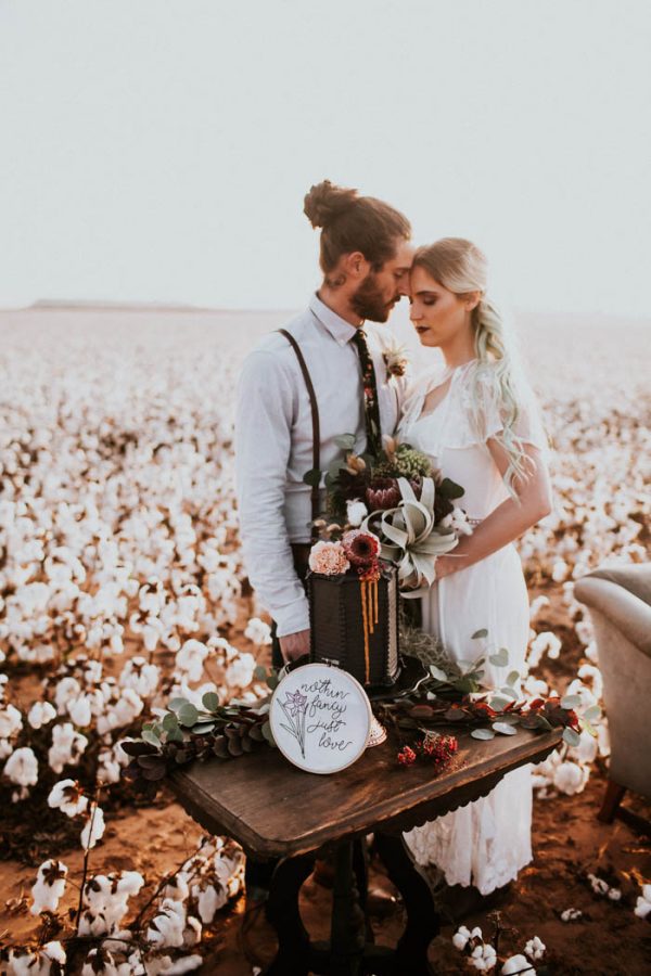 this-alternative-elopement-inspiration-in-a-cotton-field-is-perfect-for-fall-emily-nicole-photo-26