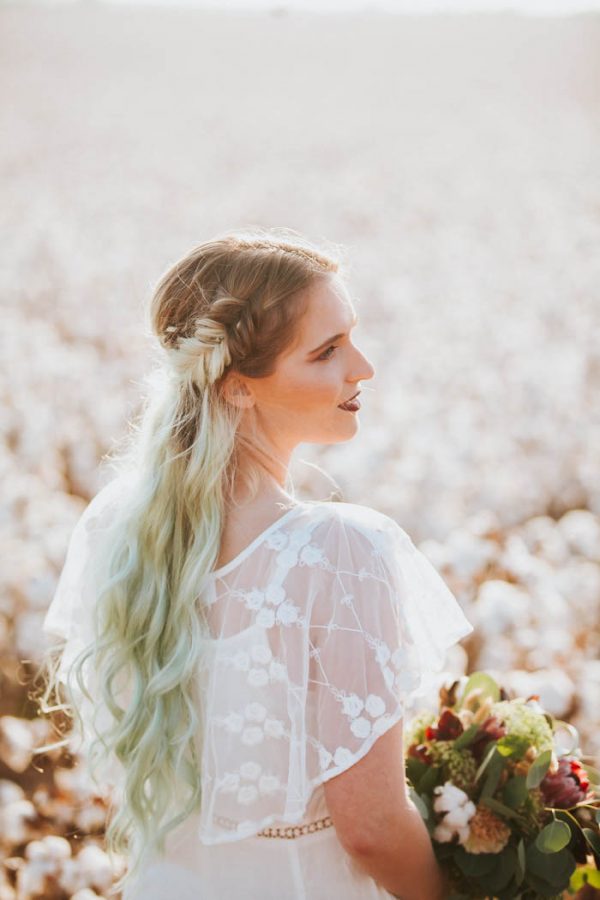 this-alternative-elopement-inspiration-in-a-cotton-field-is-perfect-for-fall-emily-nicole-photo-7