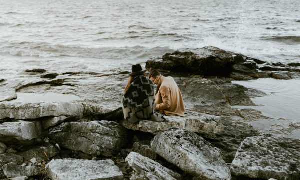 this-blogger-couple-celebrated-their-engagement-in-bruce-peninsula-national-park-inna-yasinska-photography-23